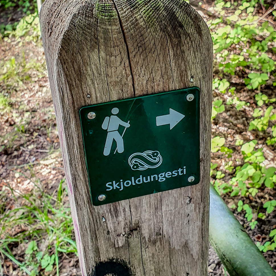 The route follows parts of the Skjoldunge trail - A trail through the national park called Land of Skjoldungerne